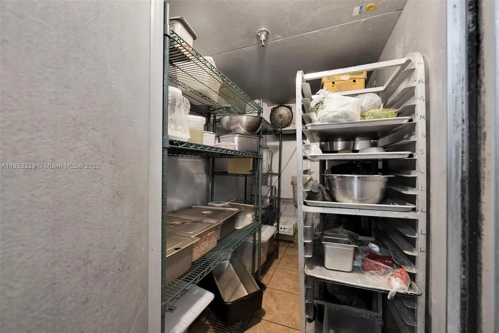 3942 Pembroke Rd, Hollywood, Florida 33021, Hollywood, Florida 33021, ,Commercial Sale,For Sale,3942 Pembroke Rd, Hollywood, Florida 33021,A11853339