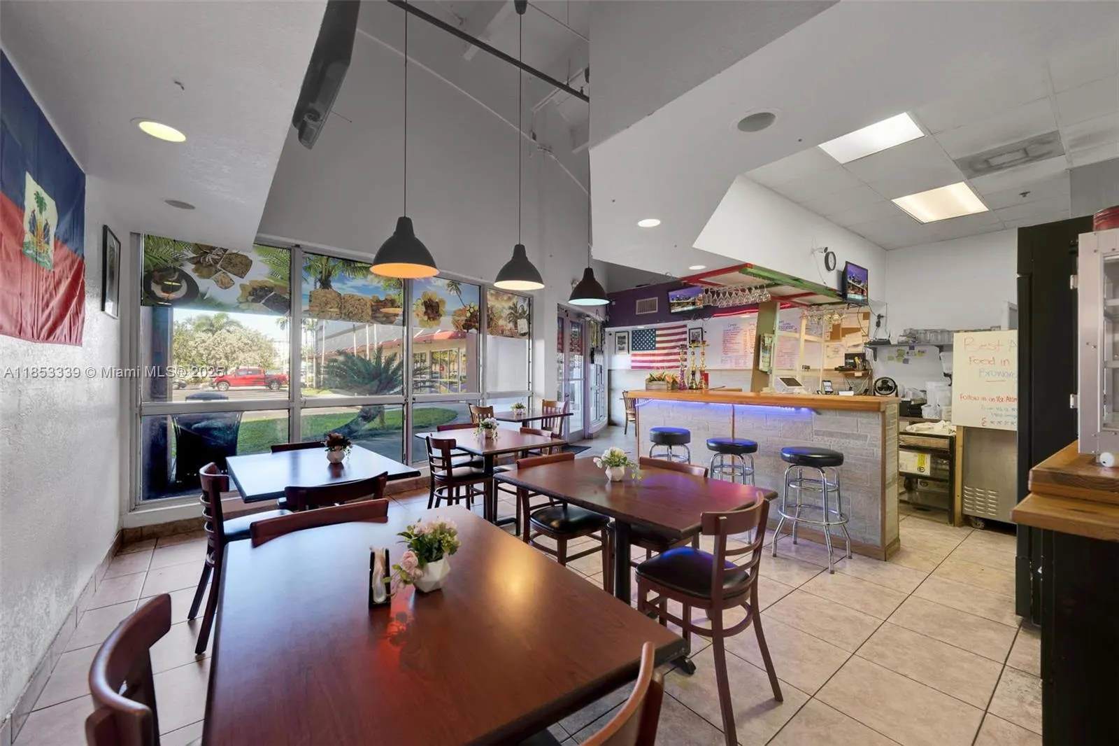 3942 Pembroke Rd, Hollywood, Florida 33021, Hollywood, Florida 33021, ,Commercial Sale,For Sale,3942 Pembroke Rd, Hollywood, Florida 33021,A11853339