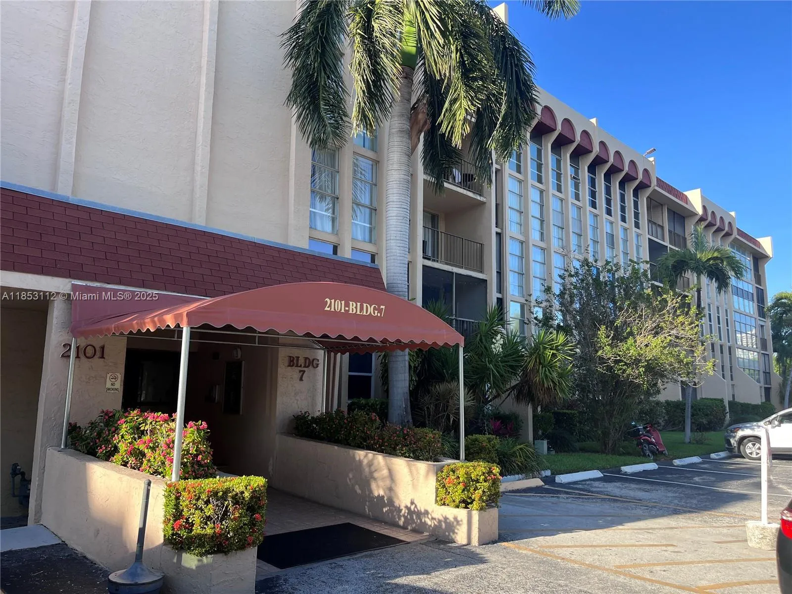 2101 Atlantic Shores Blvd 309, Hallandale Beach, F, Hallandale Beach, Florida 33009, 2 Bedrooms Bedrooms, ,1 BathroomBathrooms,Residential,For Sale,2101 Atlantic Shores Blvd 309, Hallandale Beach, F,A11853112