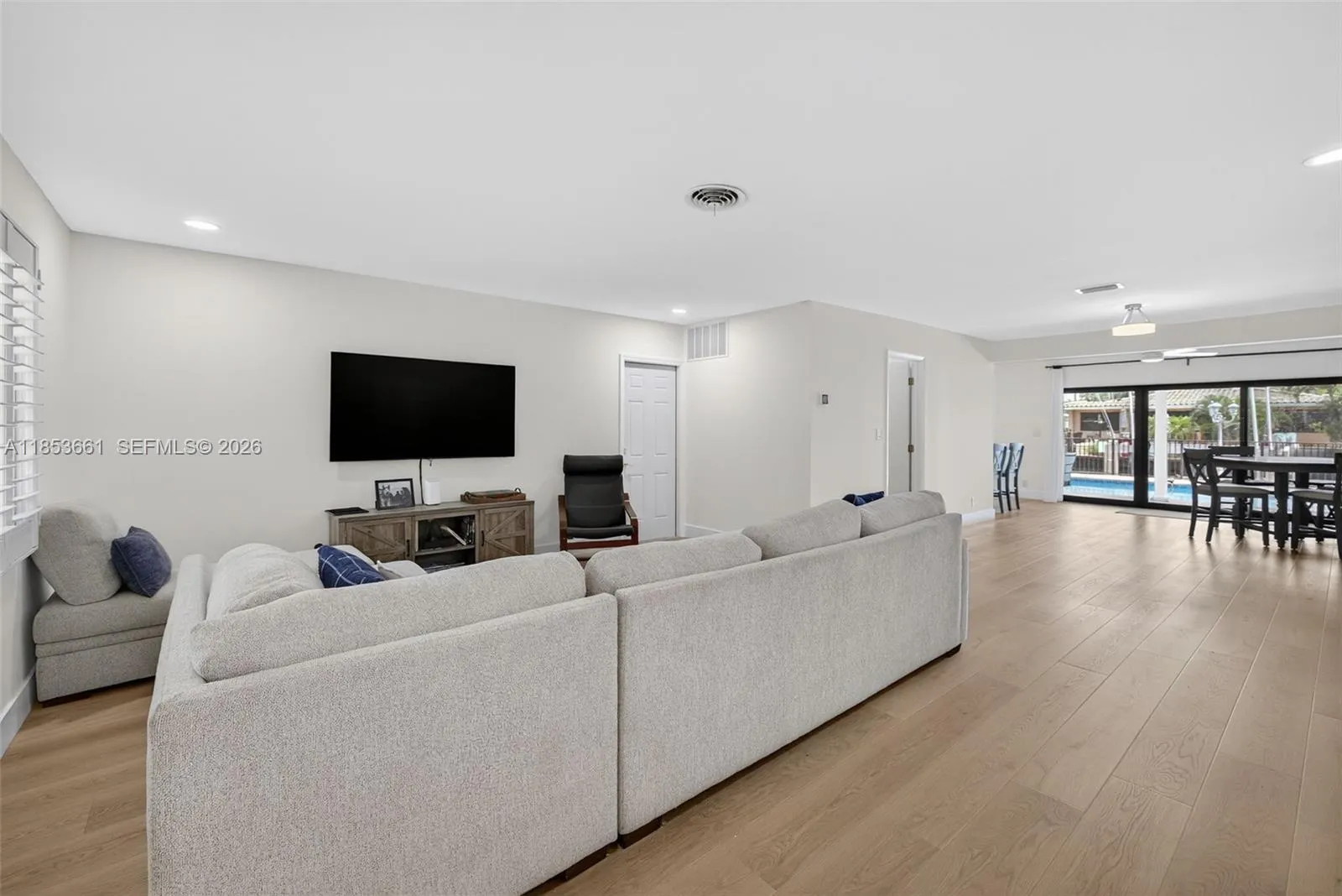 2481 Se 15th St, Pompano Beach, Florida 33062, Pompano Beach, Florida 33062, 3 Bedrooms Bedrooms, ,3 BathroomsBathrooms,Residential,For Sale,2481 Se 15th St, Pompano Beach, Florida 33062,A11853661