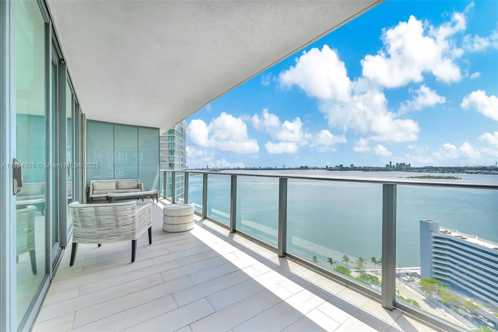 650 Ne 32nd St 2201, Miami, Florida 33137, Miami, Florida 33137, 3 Bedrooms Bedrooms, ,3 BathroomsBathrooms,Residential,For Sale,650 Ne 32nd St 2201, Miami, Florida 33137,A11854266