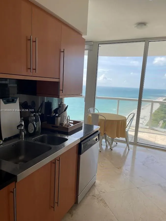 6365 Collins Ave 3404, Miami Beach, Florida 33141, Miami Beach, Florida 33141, 1 Bedroom Bedrooms, ,2 BathroomsBathrooms,Residential Lease,For Rent,6365 Collins Ave 3404, Miami Beach, Florida 33141,A11853949 6365 Collins Ave 3404, Miami Beach, Florida 33141, Miami Beach, Florida 33141, 1 Bedroom Bedrooms, ,2 BathroomsBathrooms,Residential Lease,For Rent,6365 Collins Ave 3404, Miami Beach, Florida 33141,A11853949