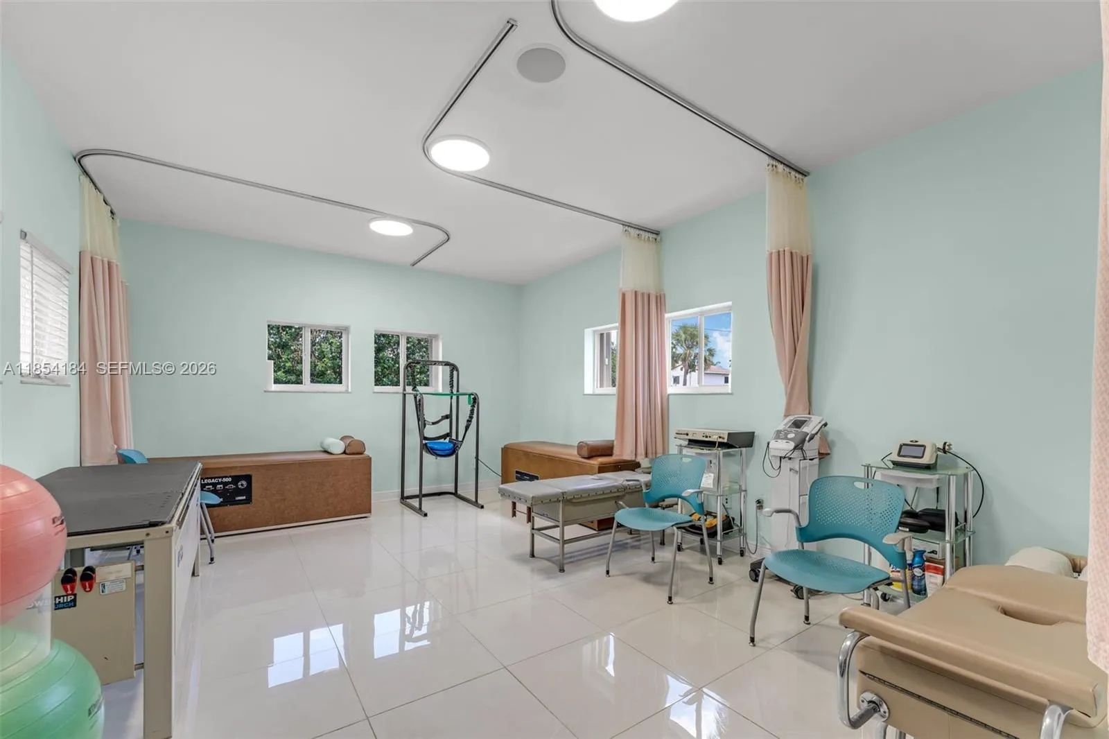 97 Ne 15th St, Homestead, Florida 33030, Homestead, Florida 33030, ,Commercial Sale,For Sale,97 Ne 15th St, Homestead, Florida 33030,A11854184