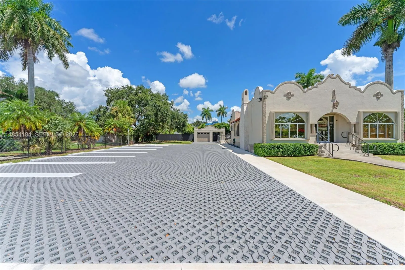 97 Ne 15th St, Homestead, Florida 33030, Homestead, Florida 33030, ,Commercial Sale,For Sale,97 Ne 15th St, Homestead, Florida 33030,A11854184