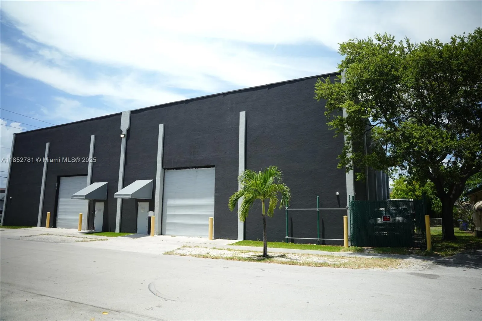 1951 Grant St, Hollywood, Florida 33020, Hollywood, Florida 33020, ,Commercial Lease,For Rent,1951 Grant St, Hollywood, Florida 33020,A11852781