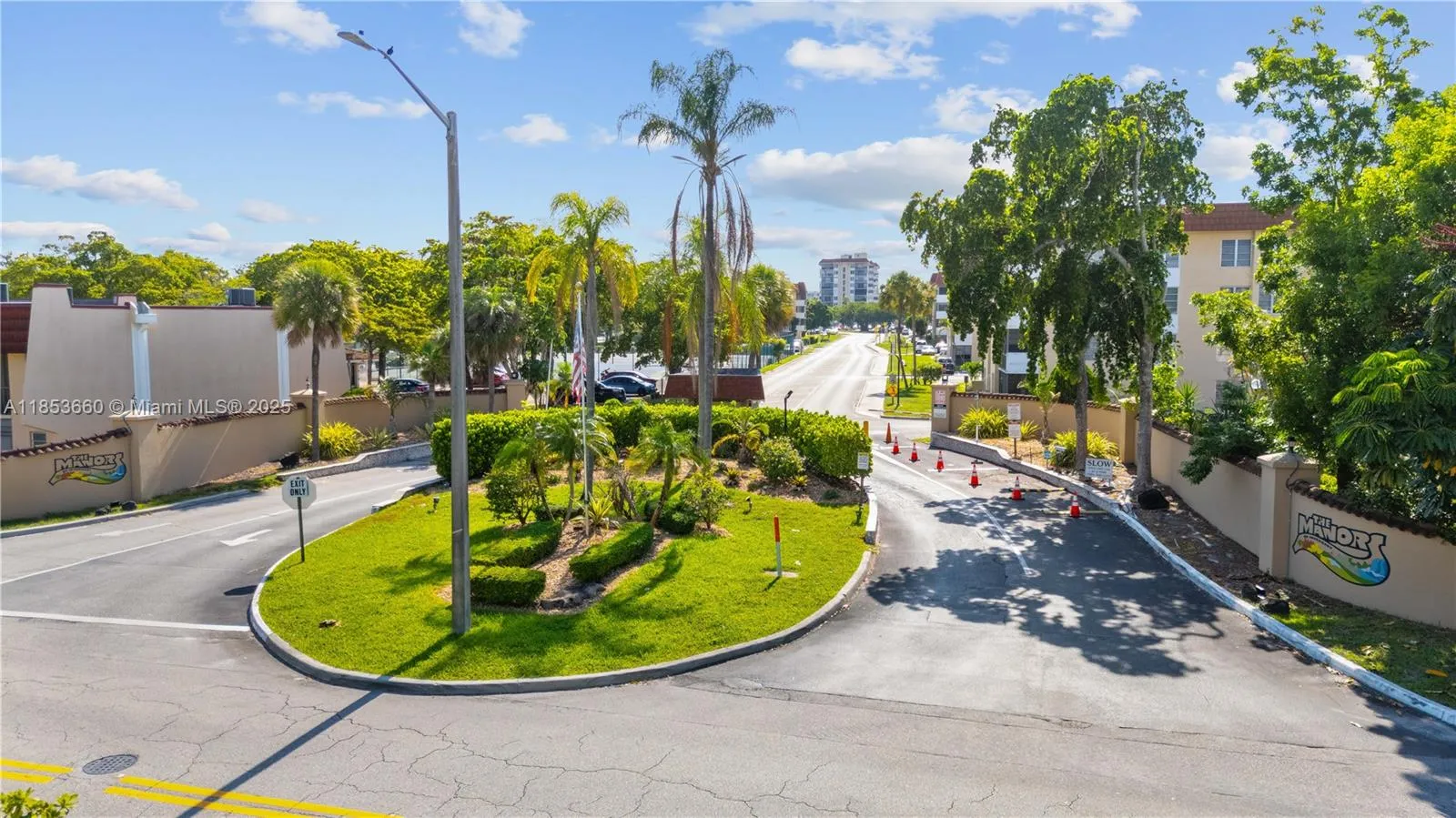 4088 Inverrary Dr 11f, Lauderhill, Florida 33319, Lauderhill, Florida 33319, 3 Bedrooms Bedrooms, ,2 BathroomsBathrooms,Residential,For Sale,4088 Inverrary Dr 11f, Lauderhill, Florida 33319,A11853660