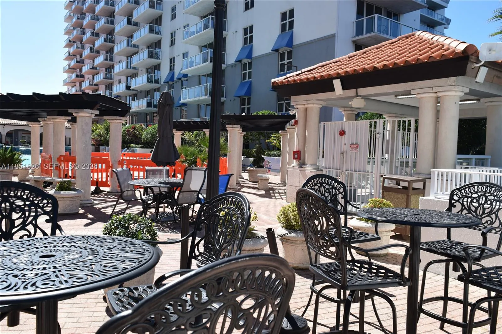 5091 Nw 7th St 711, Miami, Florida 33126, Miami, Florida 33126, 2 Bedrooms Bedrooms, ,1 BathroomBathrooms,Residential,For Sale,5091 Nw 7th St 711, Miami, Florida 33126,A11851626