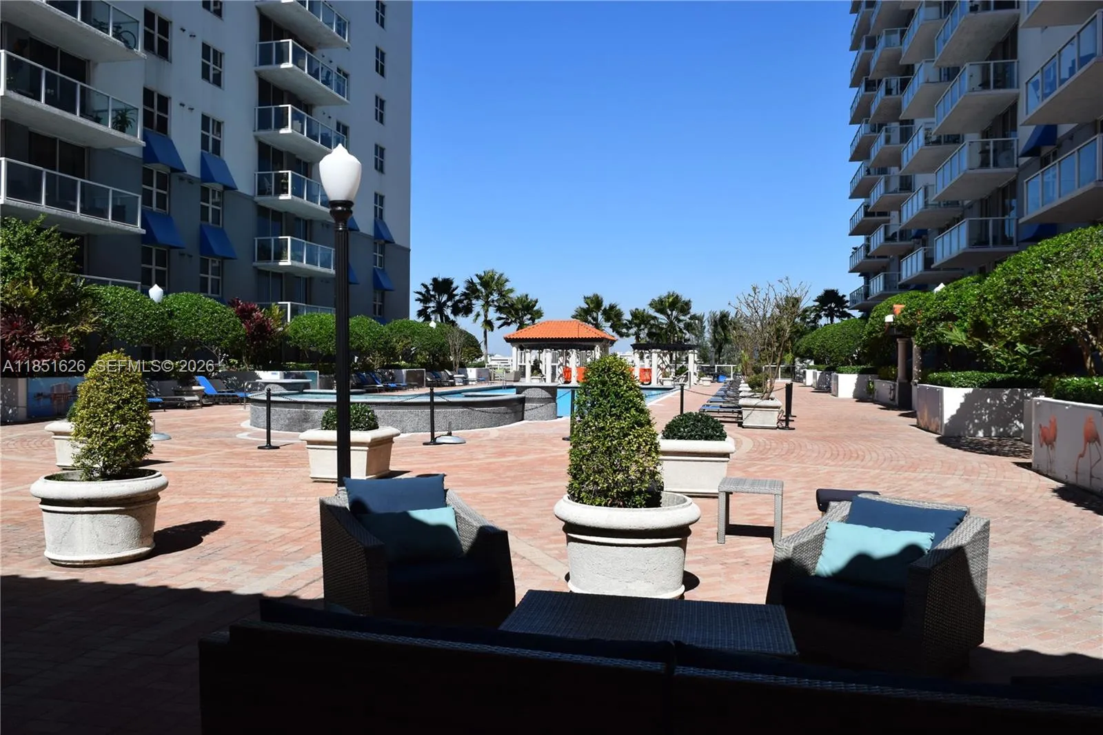 5091 Nw 7th St 711, Miami, Florida 33126, Miami, Florida 33126, 2 Bedrooms Bedrooms, ,1 BathroomBathrooms,Residential,For Sale,5091 Nw 7th St 711, Miami, Florida 33126,A11851626