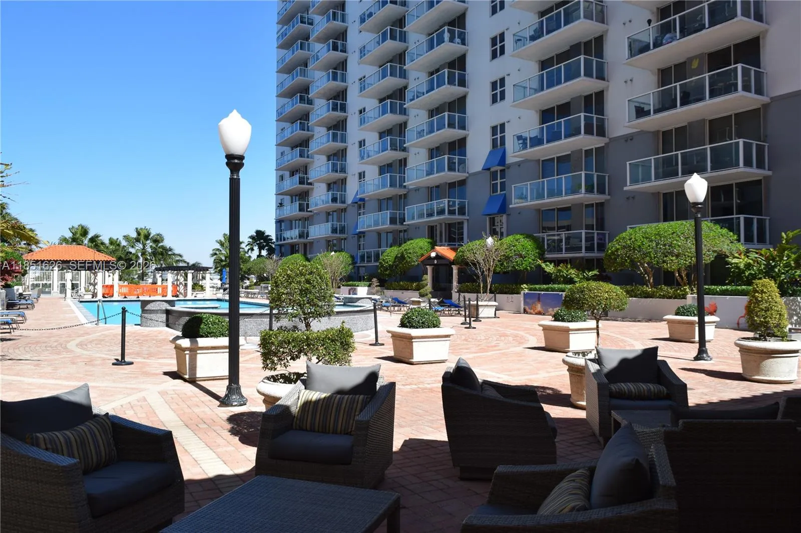 5091 Nw 7th St 711, Miami, Florida 33126, Miami, Florida 33126, 2 Bedrooms Bedrooms, ,1 BathroomBathrooms,Residential,For Sale,5091 Nw 7th St 711, Miami, Florida 33126,A11851626