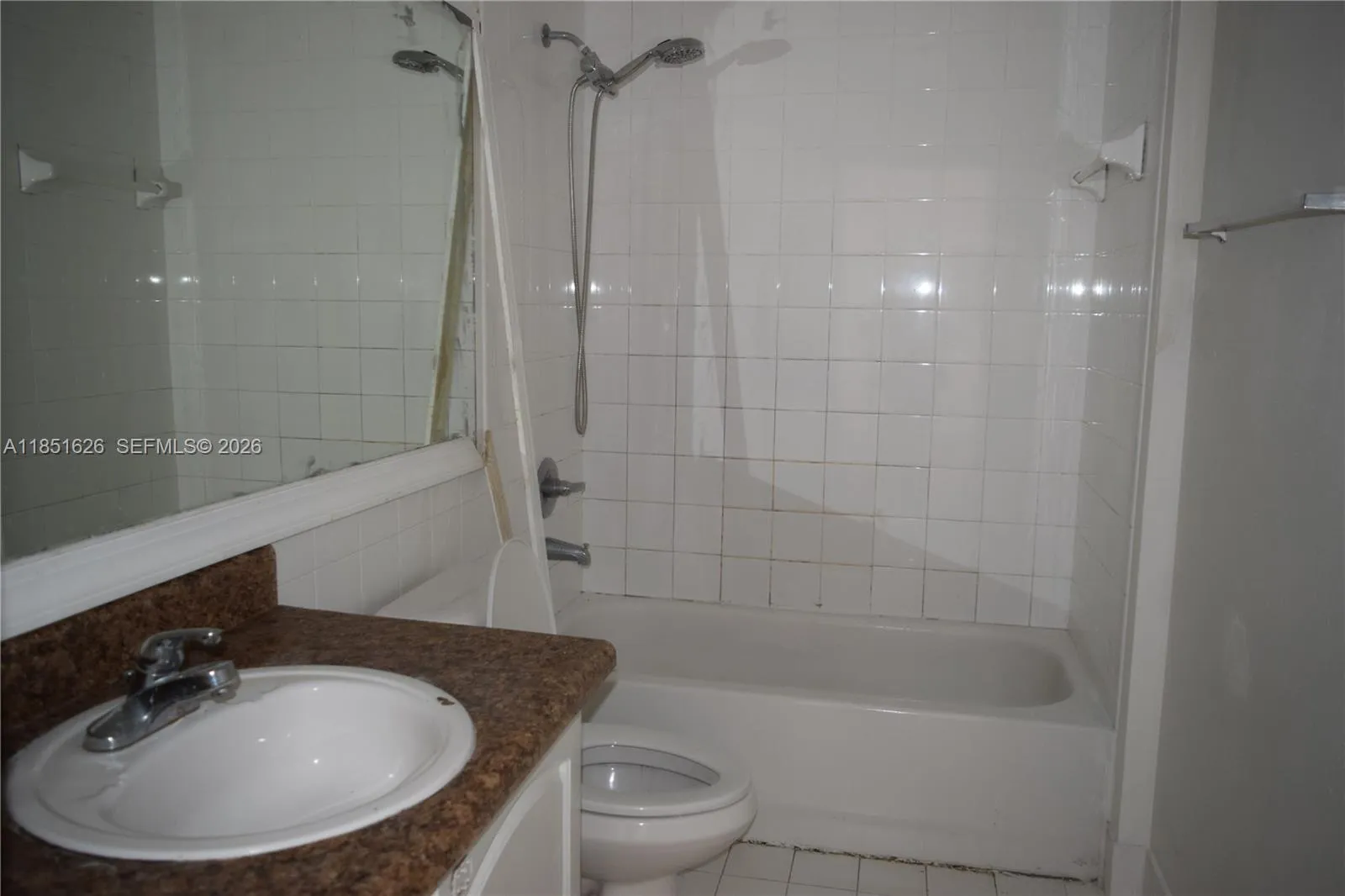 5091 Nw 7th St 711, Miami, Florida 33126, Miami, Florida 33126, 2 Bedrooms Bedrooms, ,1 BathroomBathrooms,Residential,For Sale,5091 Nw 7th St 711, Miami, Florida 33126,A11851626