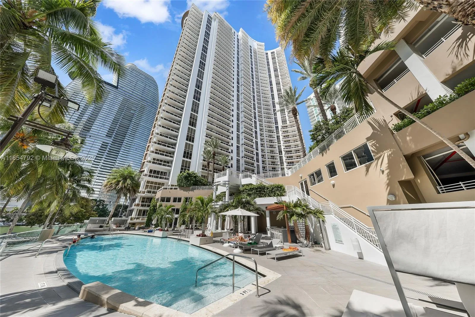 901 Brickell Key Blvd 3002, Miami, Florida 33131, Miami, Florida 33131, 1 Bedroom Bedrooms, ,1 BathroomBathrooms,Residential,For Sale,901 Brickell Key Blvd 3002, Miami, Florida 33131,A11854792