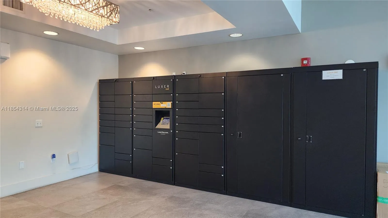 15051 Royal Oaks Ln 1605, North Miami, Florida 331, North Miami, Florida 33181, 2 Bedrooms Bedrooms, ,2 BathroomsBathrooms,Residential,For Sale,15051 Royal Oaks Ln 1605, North Miami, Florida 331,A11854314