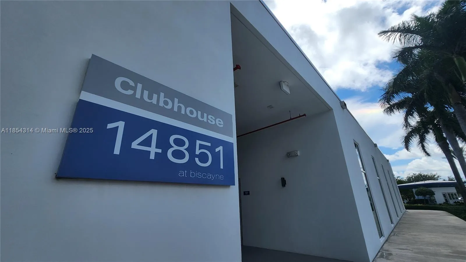 15051 Royal Oaks Ln 1605, North Miami, Florida 331, North Miami, Florida 33181, 2 Bedrooms Bedrooms, ,2 BathroomsBathrooms,Residential,For Sale,15051 Royal Oaks Ln 1605, North Miami, Florida 331,A11854314