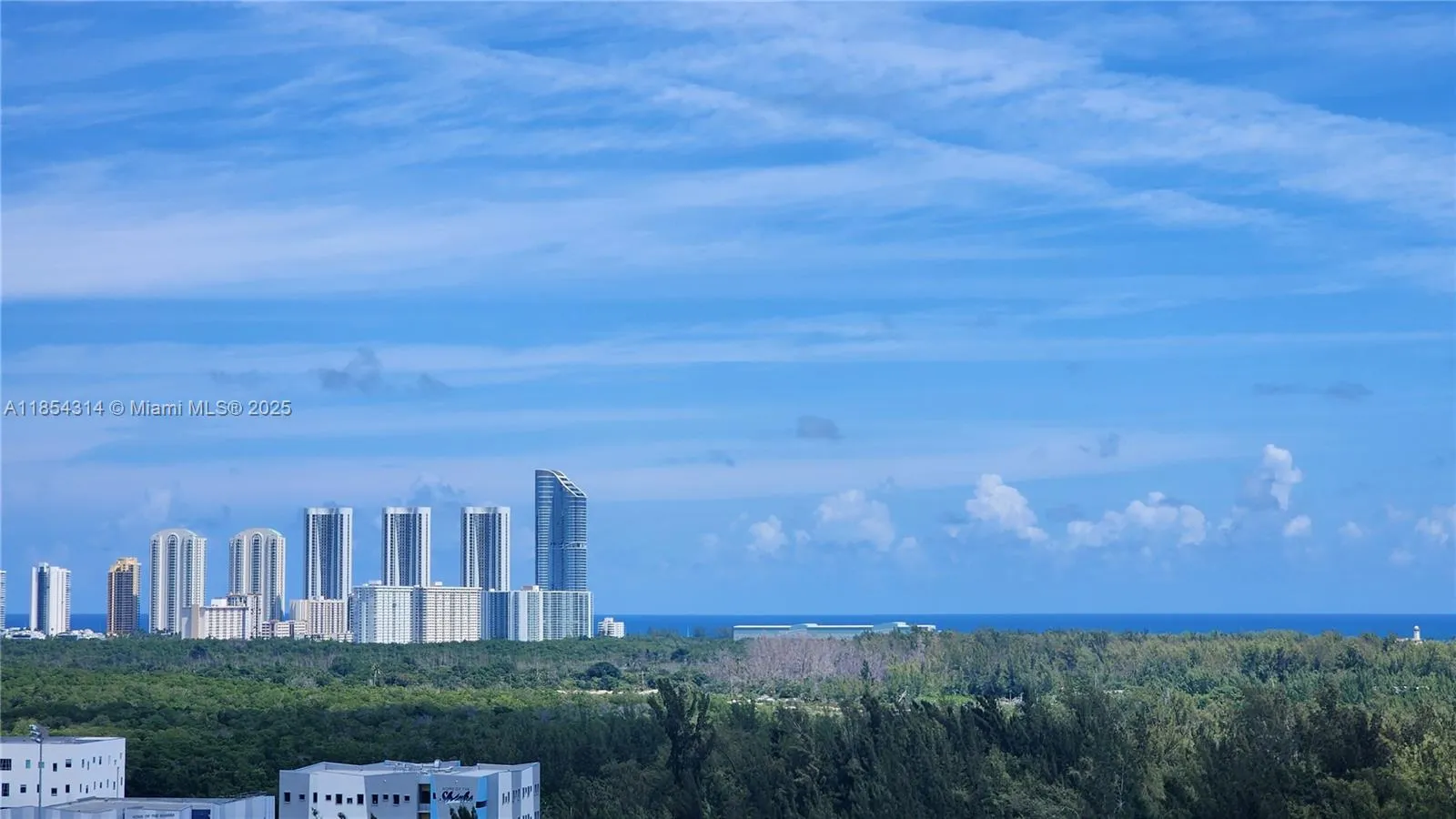 15051 Royal Oaks Ln 1605, North Miami, Florida 331, North Miami, Florida 33181, 2 Bedrooms Bedrooms, ,2 BathroomsBathrooms,Residential,For Sale,15051 Royal Oaks Ln 1605, North Miami, Florida 331,A11854314