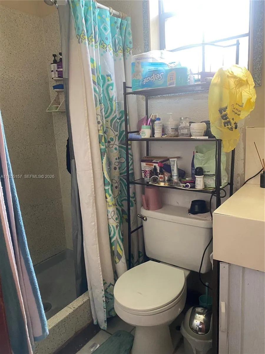 8355 Nw 32nd Ave, Miami, Florida 33147, Miami, Florida 33147, 5 Bedrooms Bedrooms, ,4 BathroomsBathrooms,Residential,For Sale,8355 Nw 32nd Ave, Miami, Florida 33147,A11855157