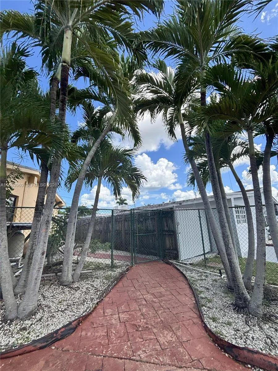18601 Sw 98th Ave, Cutler Bay, Florida 33157, Cutler Bay, Florida 33157, 5 Bedrooms Bedrooms, ,3 BathroomsBathrooms,Residential,For Sale,18601 Sw 98th Ave, Cutler Bay, Florida 33157,A11853960