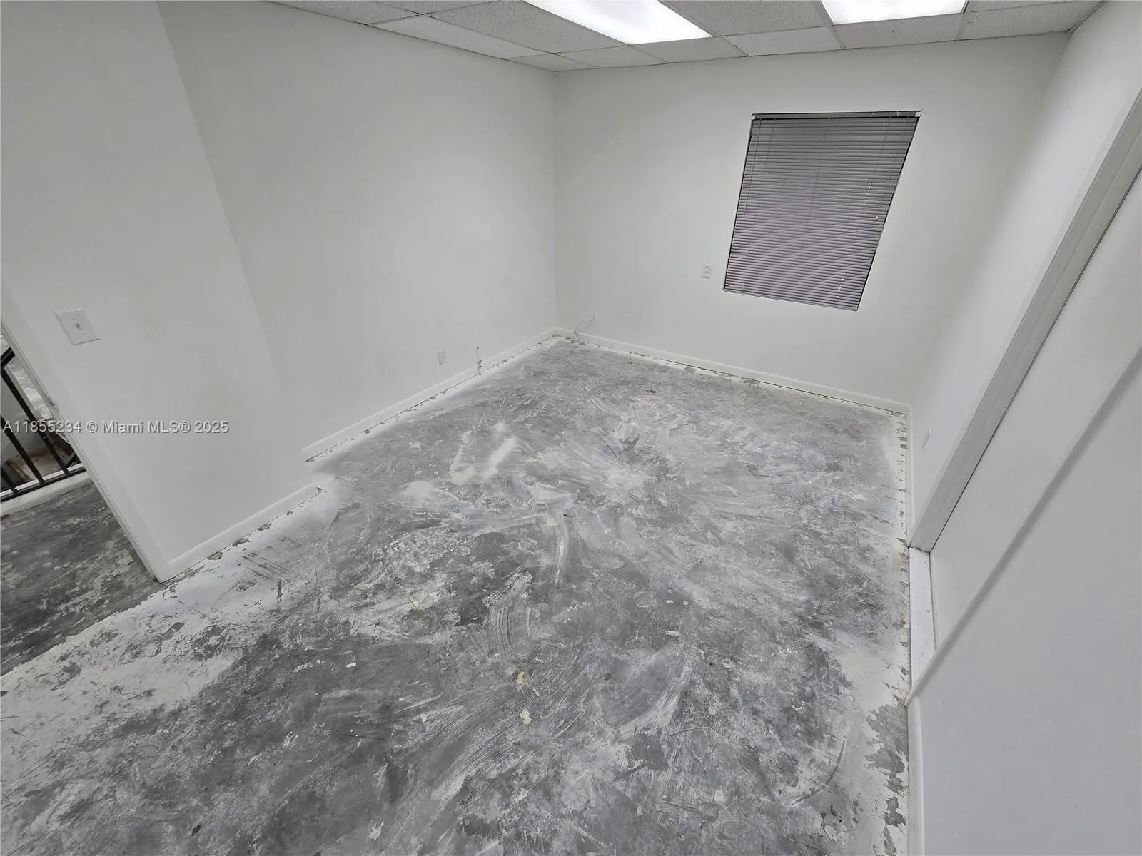 7800 W Oakland Park Blvd 101, Sunrise, Florida 333, Sunrise, Florida 33351, ,Commercial Sale,For Sale,7800 W Oakland Park Blvd 101, Sunrise, Florida 333,A11855234
