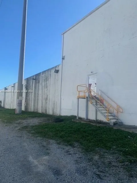 1395 Nw 22nd St, Miami, Florida 33142, Miami, Florida 33142, ,Commercial Sale,For Sale,1395 Nw 22nd St, Miami, Florida 33142,A11853466