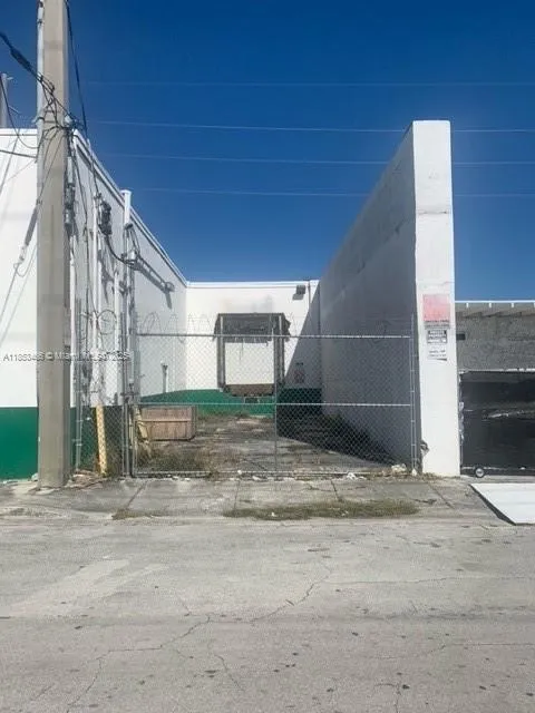 Loading dock
