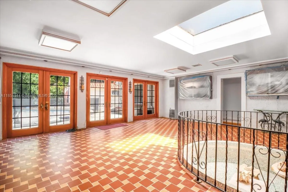 5900 Ne 5th Ave, Miami, Florida 33137, Miami, Florida 33137, 3 Bedrooms Bedrooms, ,2 BathroomsBathrooms,Residential,For Sale,5900 Ne 5th Ave, Miami, Florida 33137,A11855344