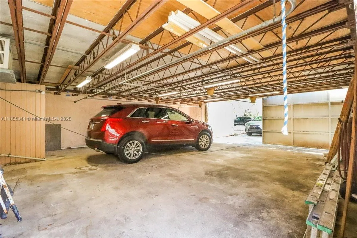 5900 Ne 5th Ave, Miami, Florida 33137, Miami, Florida 33137, 3 Bedrooms Bedrooms, ,2 BathroomsBathrooms,Residential,For Sale,5900 Ne 5th Ave, Miami, Florida 33137,A11855344