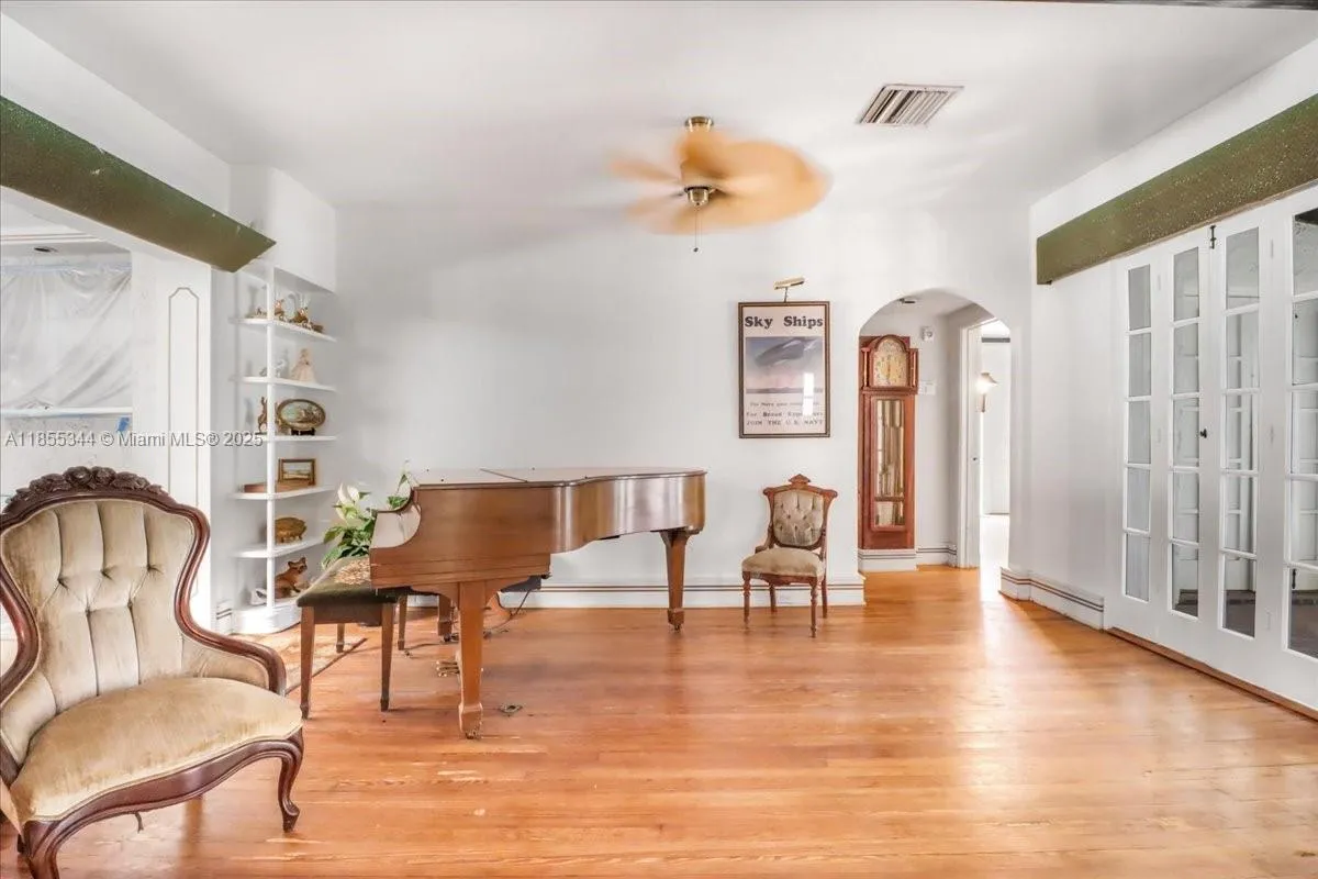 5900 Ne 5th Ave, Miami, Florida 33137, Miami, Florida 33137, 3 Bedrooms Bedrooms, ,2 BathroomsBathrooms,Residential,For Sale,5900 Ne 5th Ave, Miami, Florida 33137,A11855344