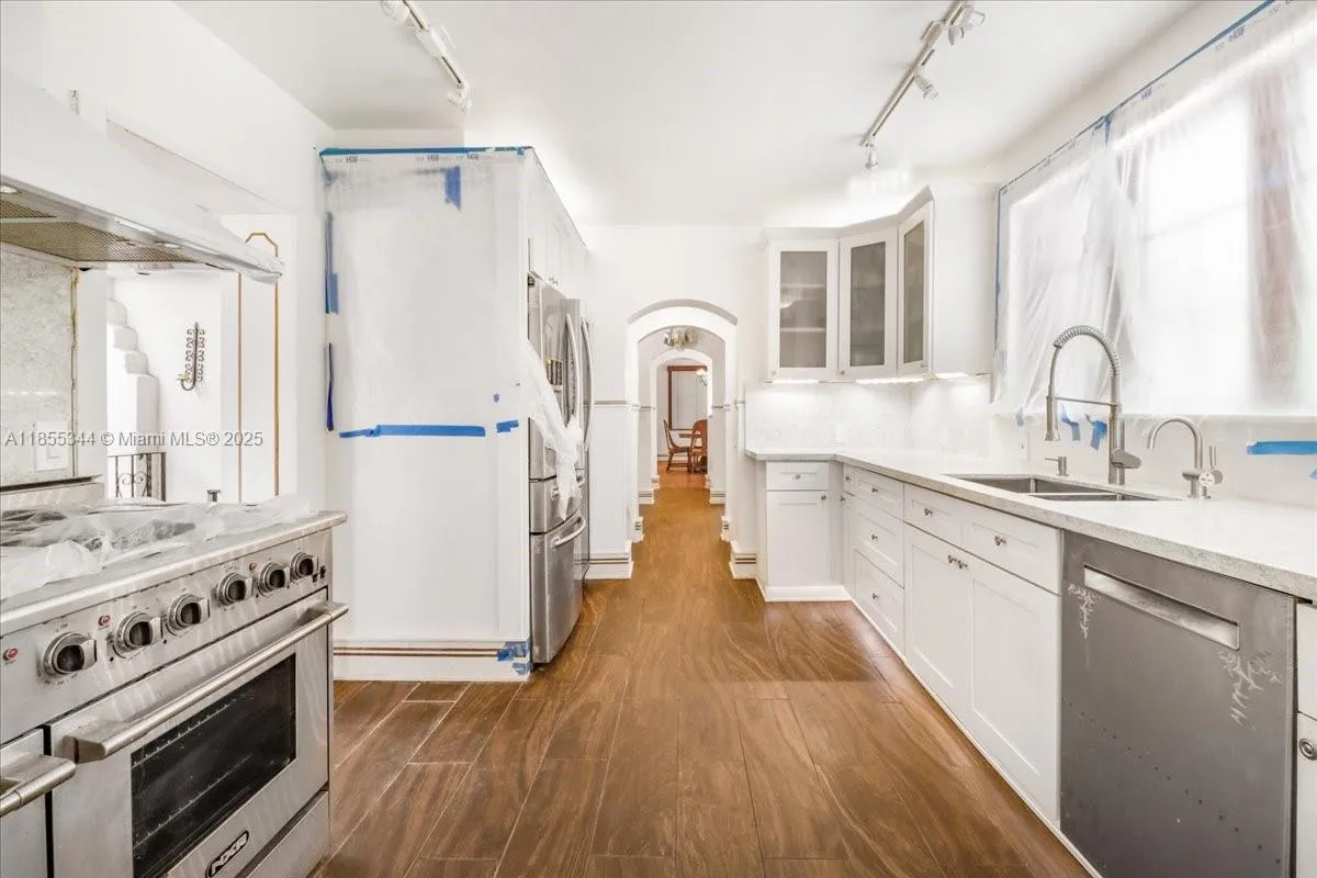 5900 Ne 5th Ave, Miami, Florida 33137, Miami, Florida 33137, 3 Bedrooms Bedrooms, ,2 BathroomsBathrooms,Residential,For Sale,5900 Ne 5th Ave, Miami, Florida 33137,A11855344