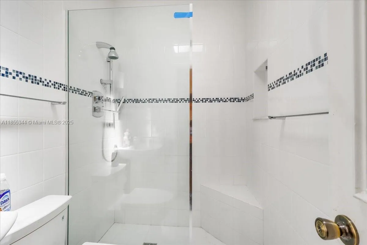 5900 Ne 5th Ave, Miami, Florida 33137, Miami, Florida 33137, 3 Bedrooms Bedrooms, ,2 BathroomsBathrooms,Residential,For Sale,5900 Ne 5th Ave, Miami, Florida 33137,A11855344