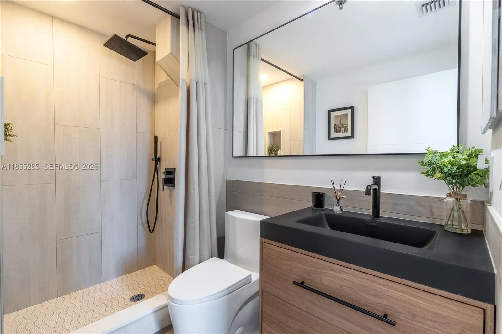 3255 Ne 184th St 12407, Aventura, Florida 33160, Aventura, Florida 33160, 2 Bedrooms Bedrooms, ,2 BathroomsBathrooms,Residential Lease,For Rent,3255 Ne 184th St 12407, Aventura, Florida 33160,A11855283