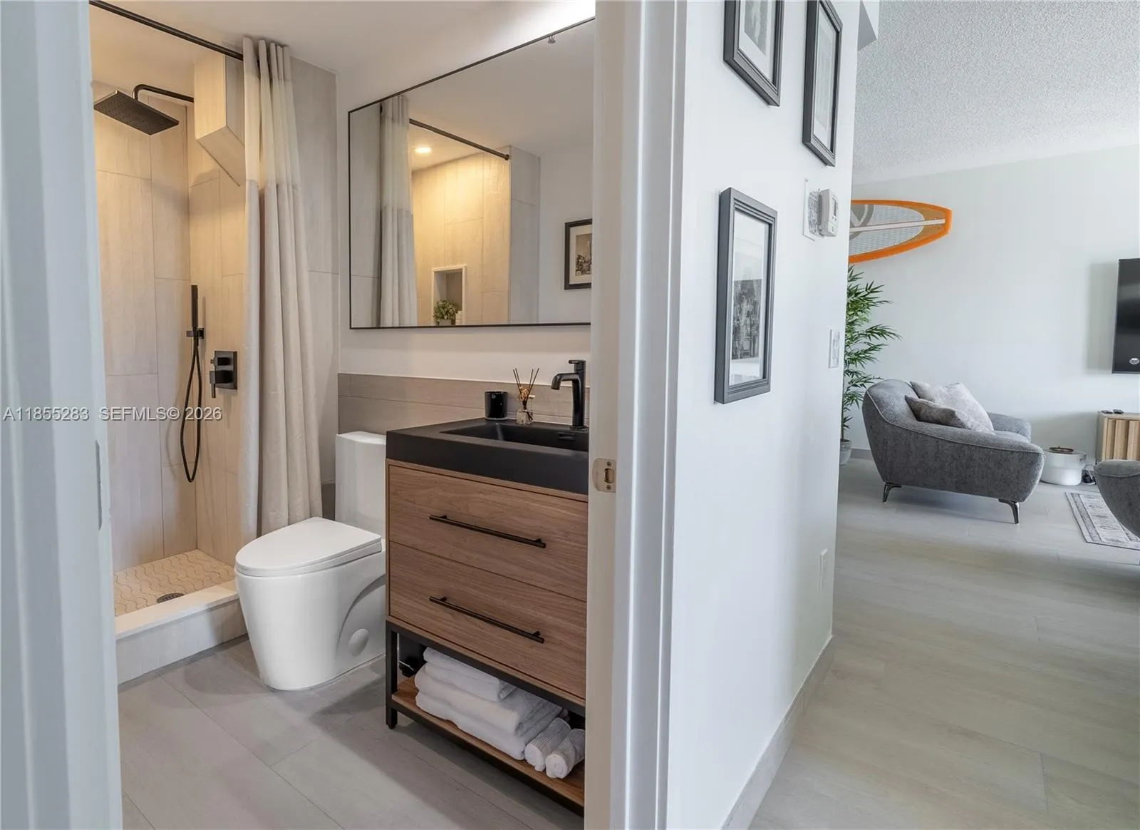 3255 Ne 184th St 12407, Aventura, Florida 33160, Aventura, Florida 33160, 2 Bedrooms Bedrooms, ,2 BathroomsBathrooms,Residential Lease,For Rent,3255 Ne 184th St 12407, Aventura, Florida 33160,A11855283