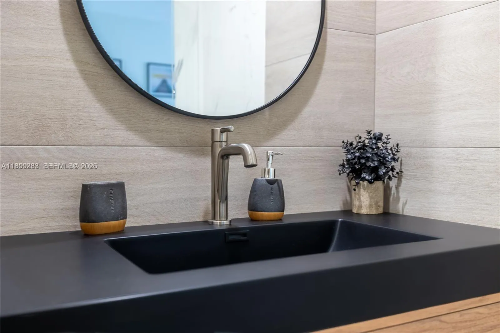 3255 Ne 184th St 12407, Aventura, Florida 33160, Aventura, Florida 33160, 2 Bedrooms Bedrooms, ,2 BathroomsBathrooms,Residential Lease,For Rent,3255 Ne 184th St 12407, Aventura, Florida 33160,A11855283