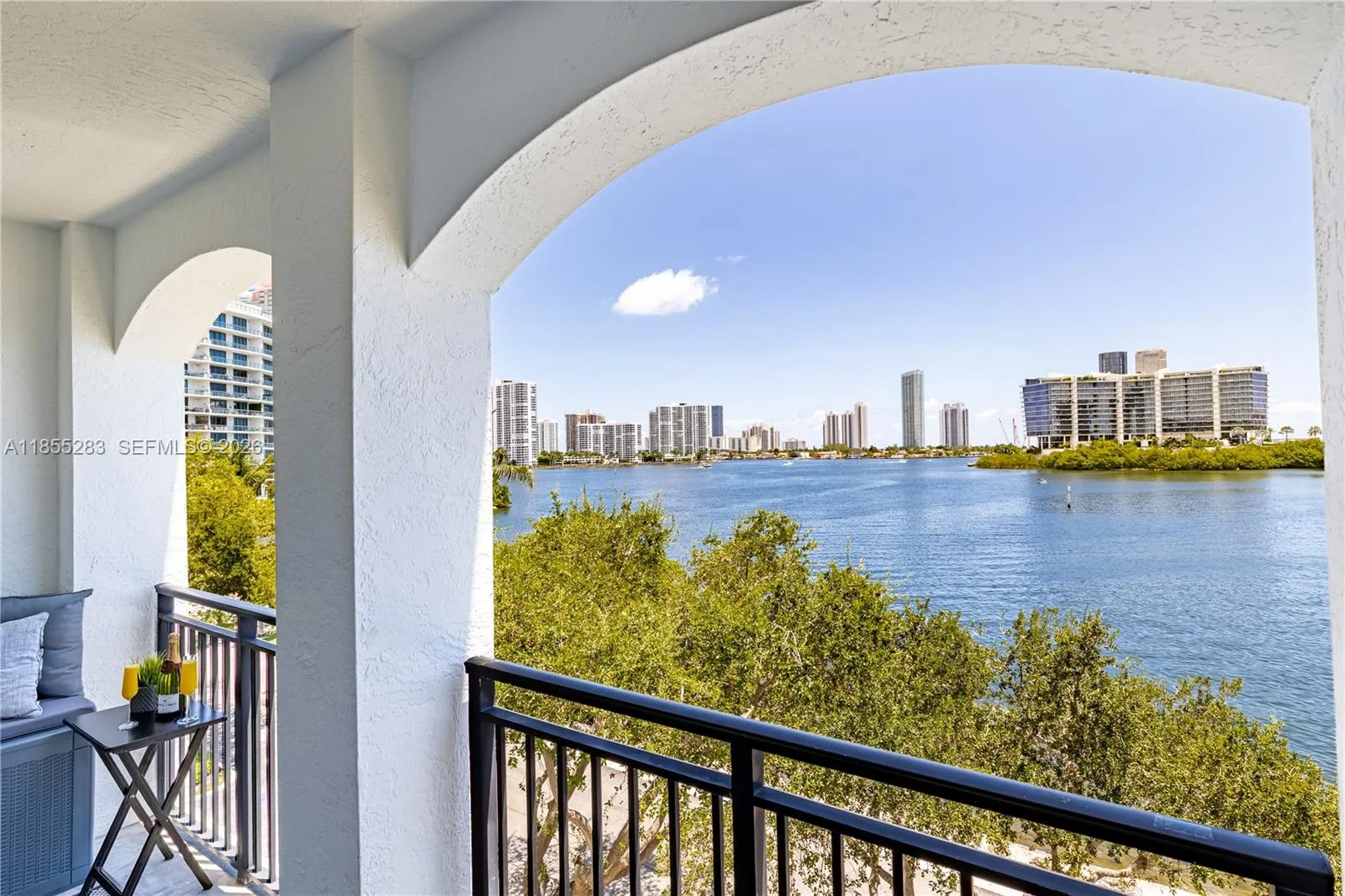 3255 Ne 184th St 12407, Aventura, Florida 33160, Aventura, Florida 33160, 2 Bedrooms Bedrooms, ,2 BathroomsBathrooms,Residential Lease,For Rent,3255 Ne 184th St 12407, Aventura, Florida 33160,A11855283