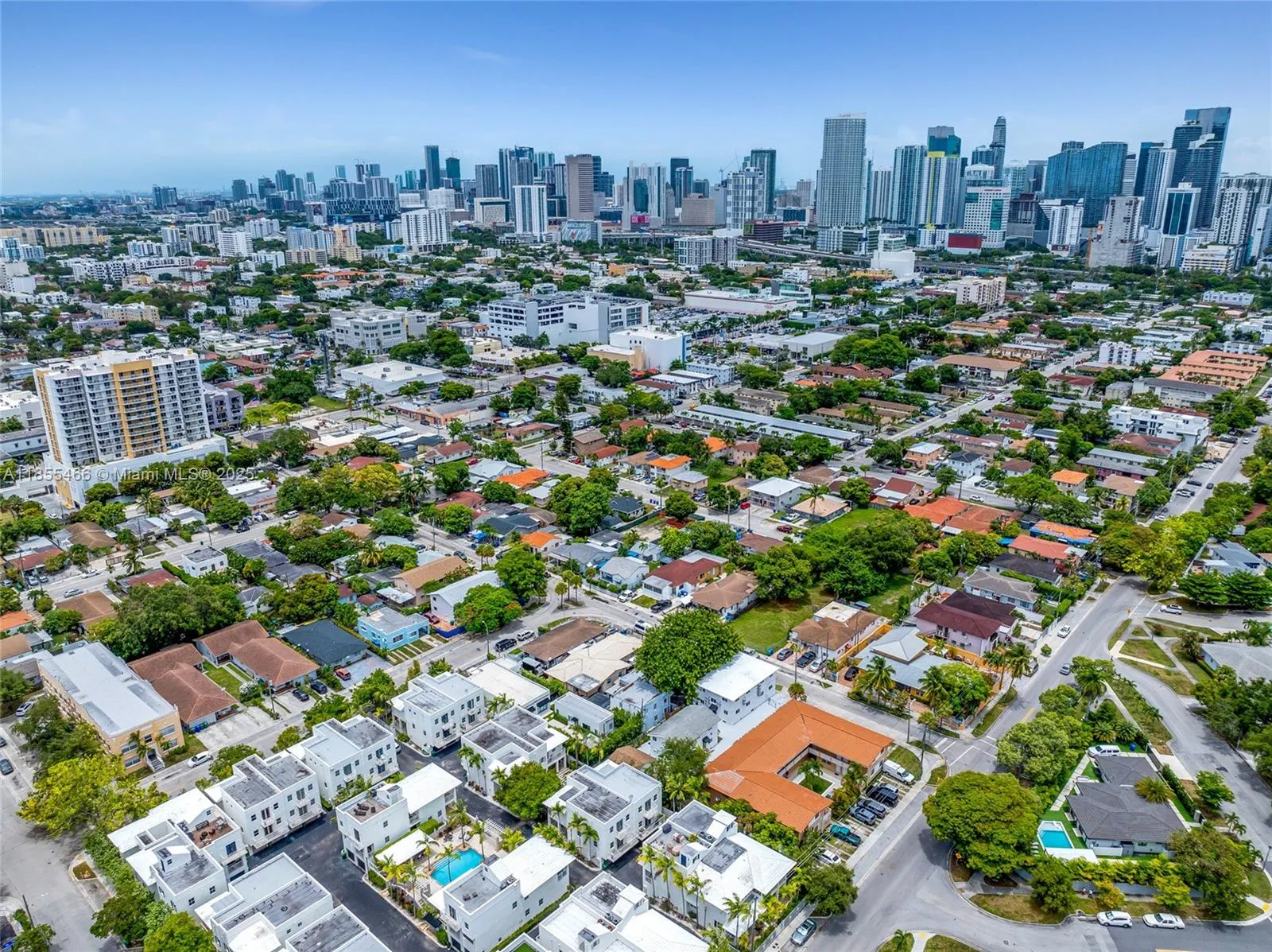 1028 Sw 9th Ave, Miami, Florida 33130, Miami, Florida 33130, ,Commercial Sale,For Sale,1028 Sw 9th Ave, Miami, Florida 33130,A11855466