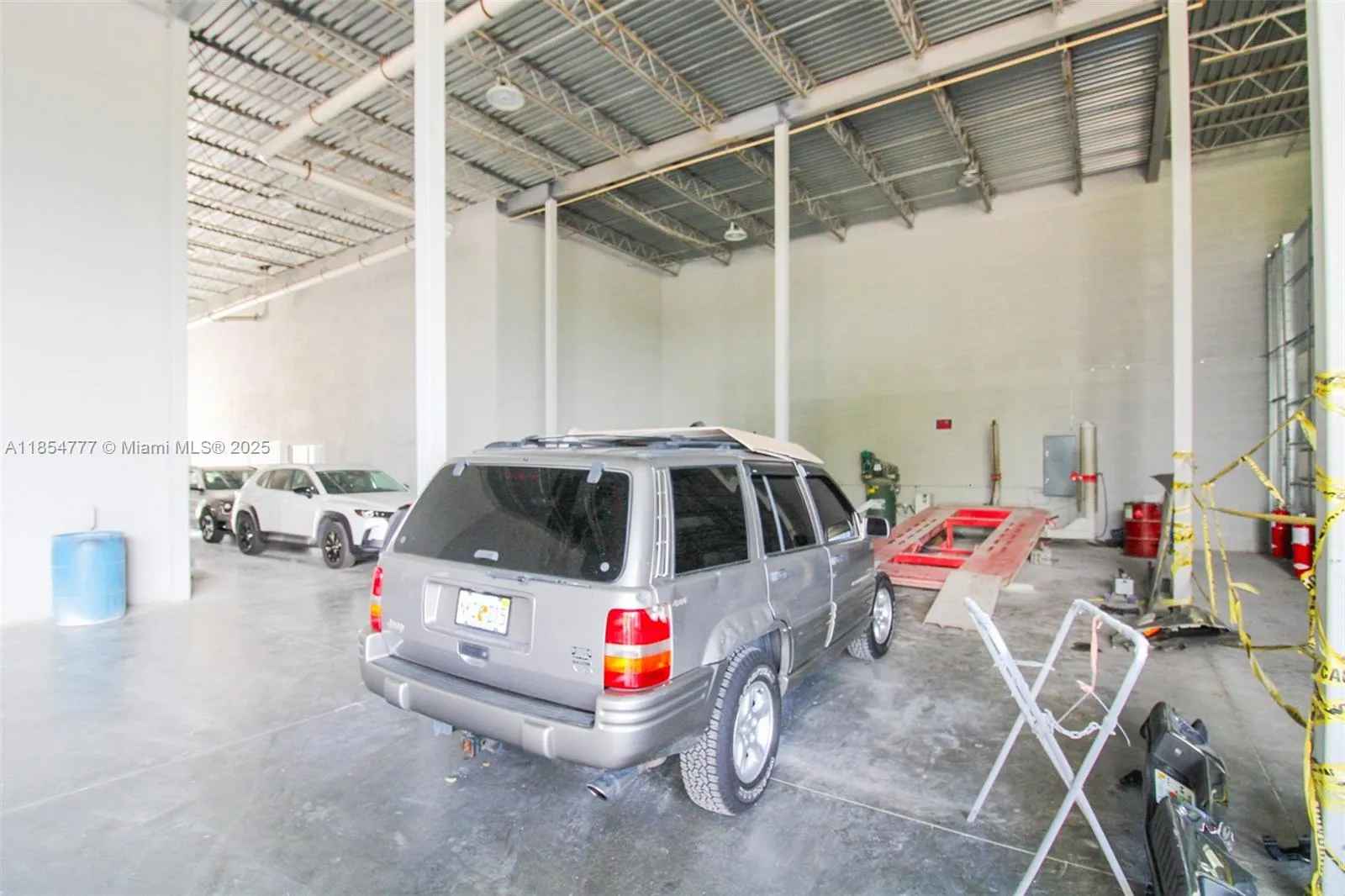 500 S Dixie Hwy, Hollywood, Florida 33020, Hollywood, Florida 33020, ,Commercial Sale,For Sale,500 S Dixie Hwy, Hollywood, Florida 33020,A11854777