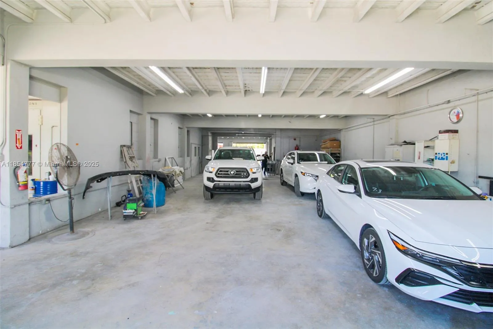 500 S Dixie Hwy, Hollywood, Florida 33020, Hollywood, Florida 33020, ,Commercial Sale,For Sale,500 S Dixie Hwy, Hollywood, Florida 33020,A11854777