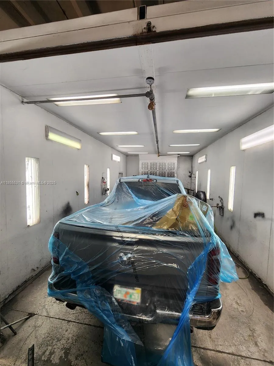 spray booth
