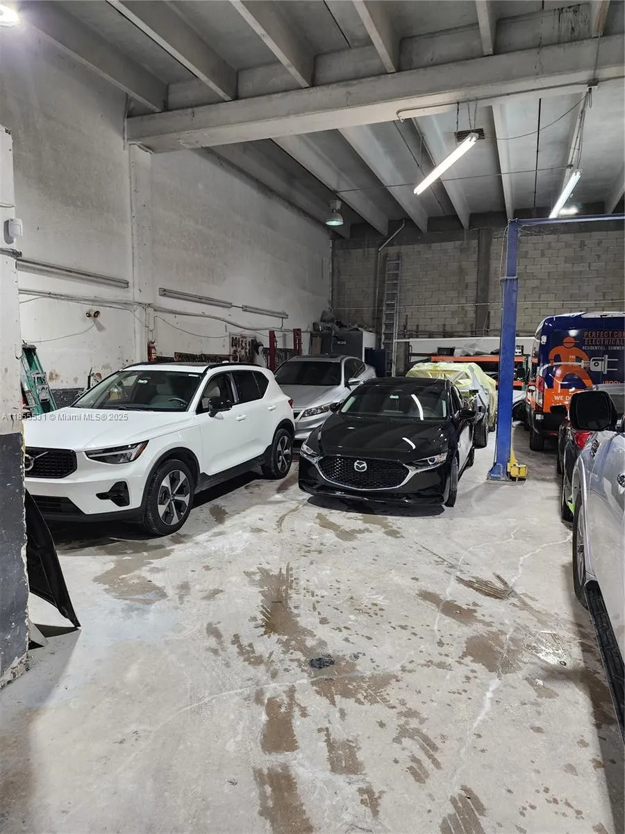 Hollywood, Florida 33020, ,Business Opportunity,For Sale,A11855531