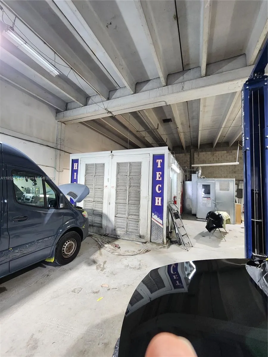 spray booth