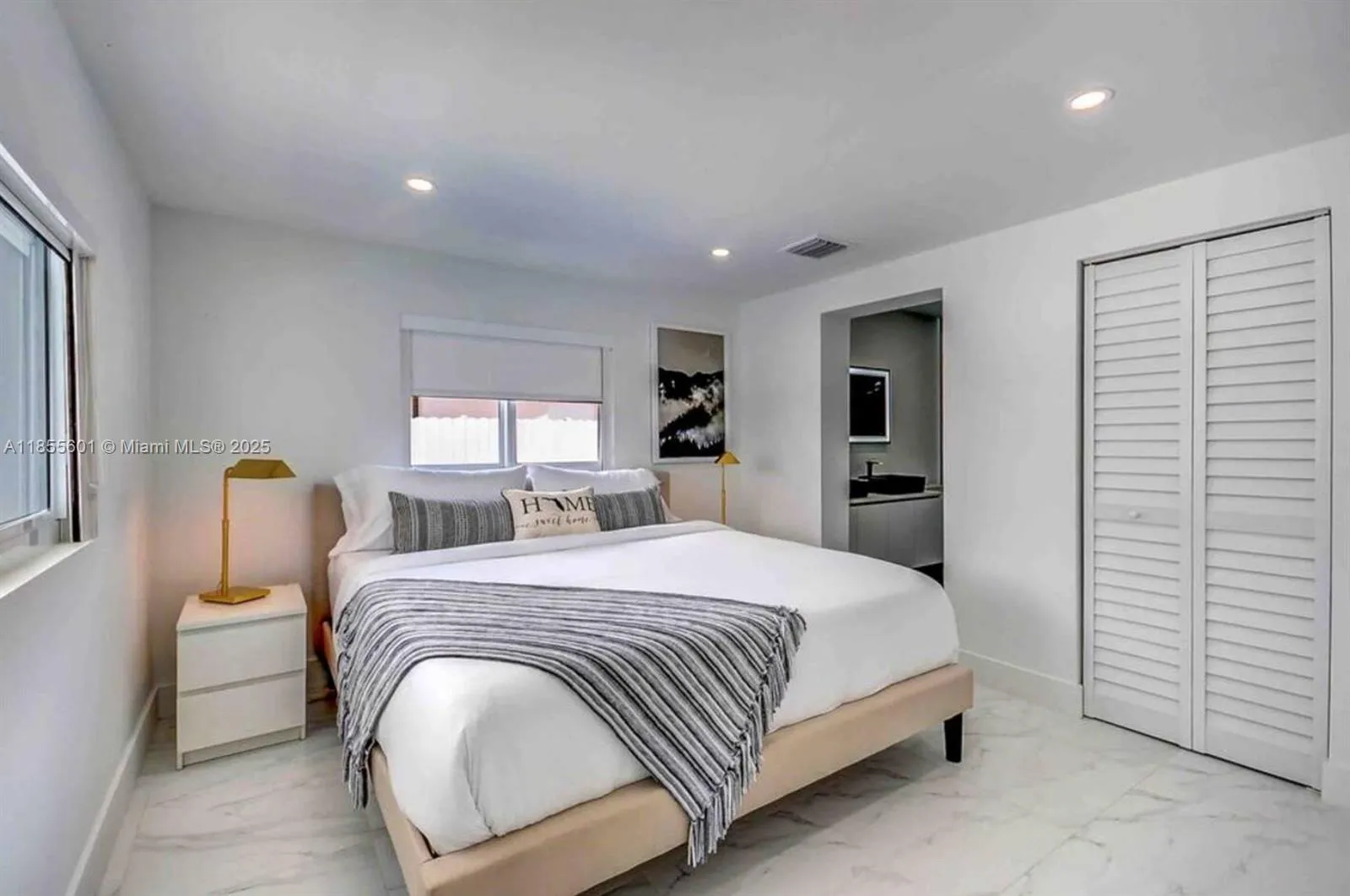 3530 Sw 104th Ave, Miami, Florida 33165, Miami, Florida 33165, 5 Bedrooms Bedrooms, ,4 BathroomsBathrooms,Residential Lease,For Rent,3530 Sw 104th Ave, Miami, Florida 33165,A11855601