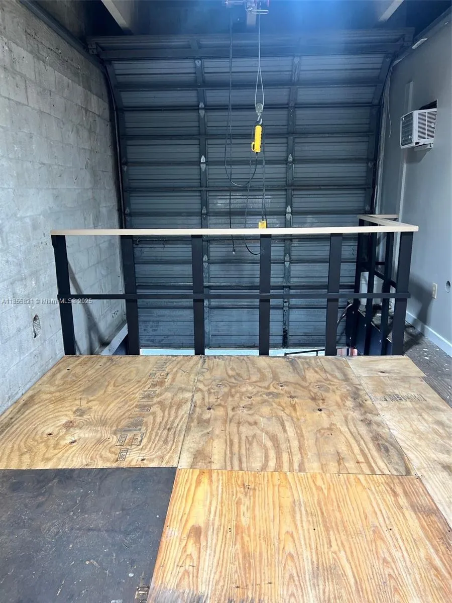 1657 W 40th St 6, Hialeah, Florida 33012, Hialeah, Florida 33012, ,Commercial Sale,For Sale,1657 W 40th St 6, Hialeah, Florida 33012,A11855821