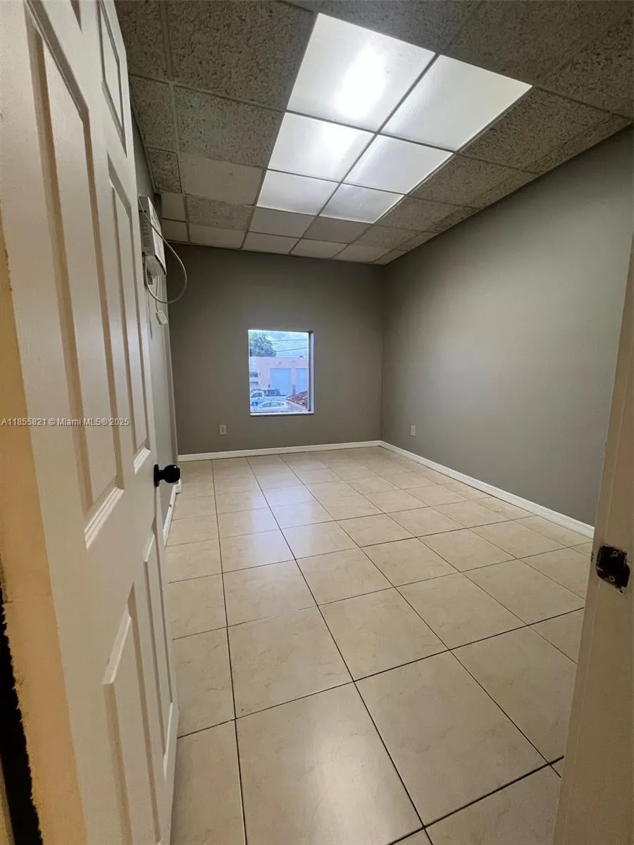 1657 W 40th St 6, Hialeah, Florida 33012, Hialeah, Florida 33012, ,Commercial Sale,For Sale,1657 W 40th St 6, Hialeah, Florida 33012,A11855821