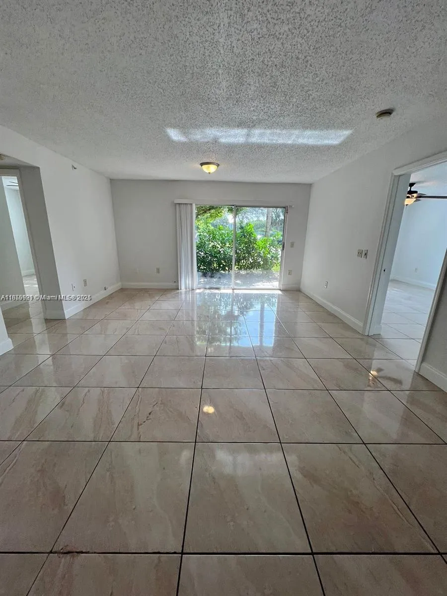 5065 Wiles Rd 103, Coconut Creek, Florida 33073, Coconut Creek, Florida 33073, 3 Bedrooms Bedrooms, ,2 BathroomsBathrooms,Residential,For Sale,5065 Wiles Rd 103, Coconut Creek, Florida 33073,A11855921