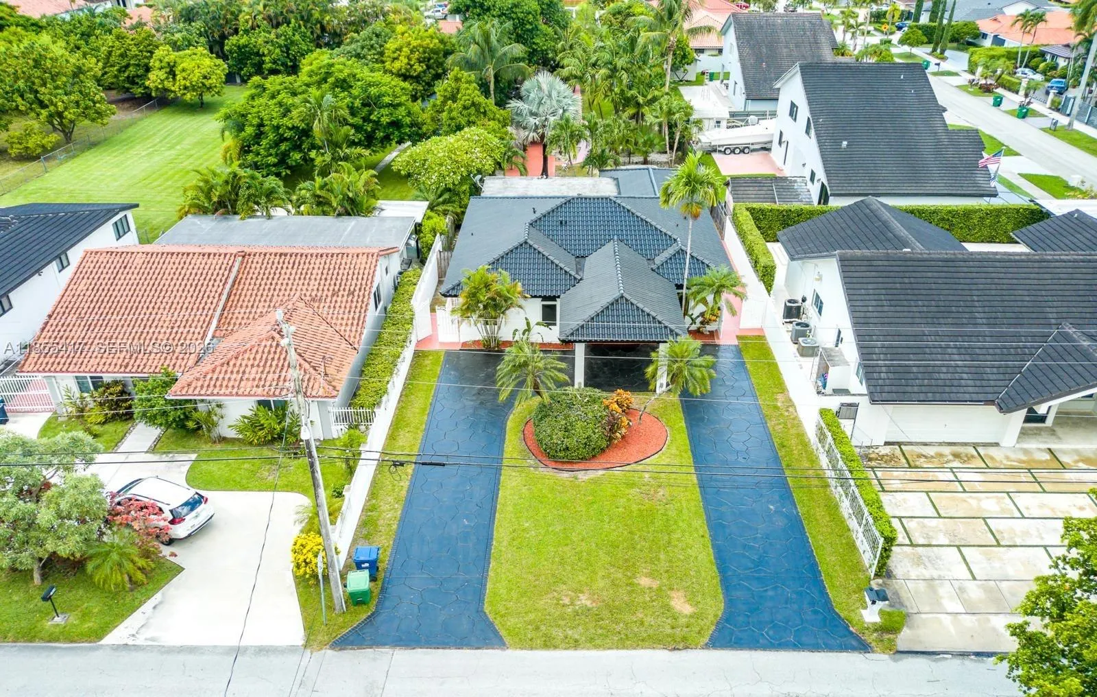 2810 Sw 114th Ave, Miami, Florida 33165, Miami, Florida 33165, 4 Bedrooms Bedrooms, ,3 BathroomsBathrooms,Residential,For Sale,2810 Sw 114th Ave, Miami, Florida 33165,A11855417
