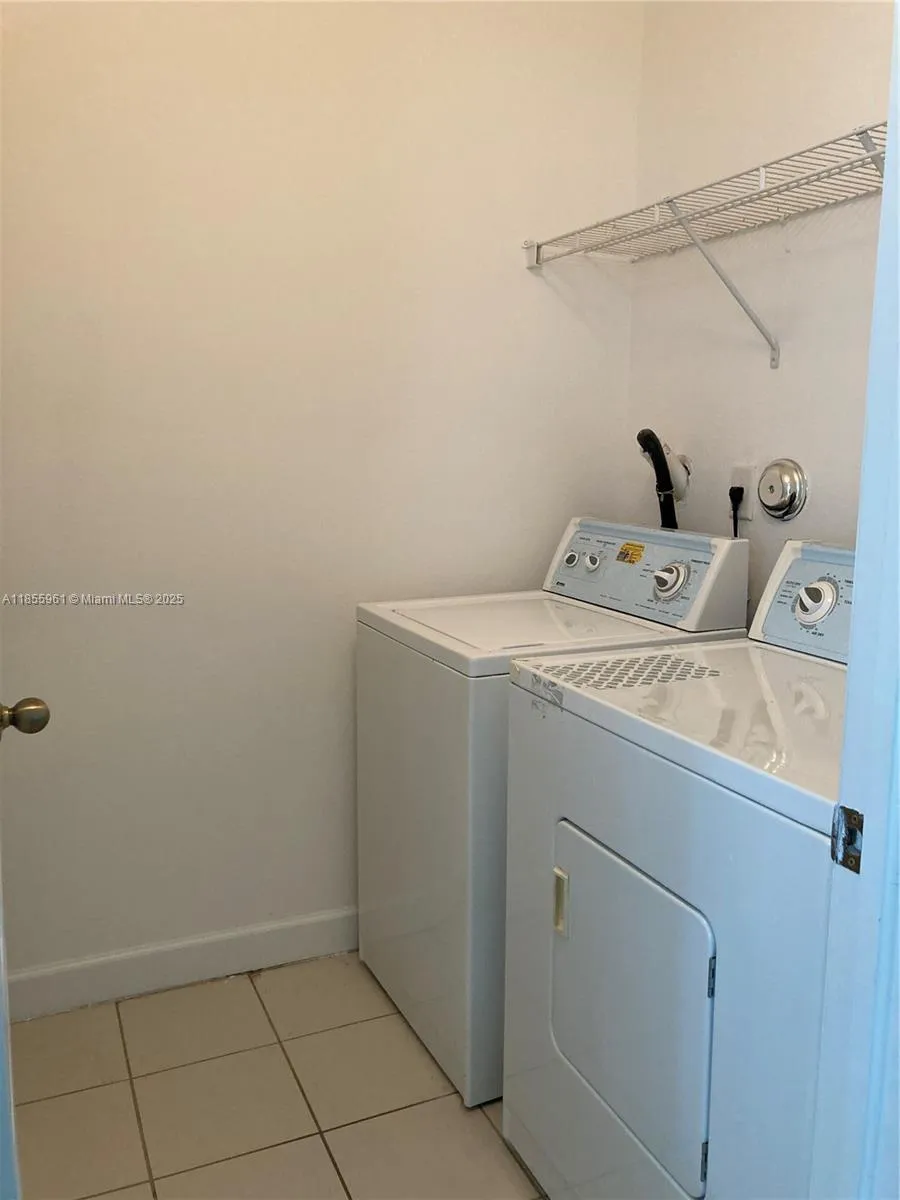 14956 Sw 8th Ln, Miami, Florida 33194, Miami, Florida 33194, 3 Bedrooms Bedrooms, ,3 BathroomsBathrooms,Residential,For Sale,14956 Sw 8th Ln, Miami, Florida 33194,A11855961