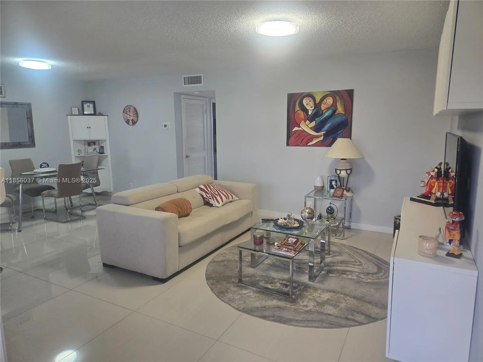 5300 Washington St U403, Hollywood, Florida 33021, Hollywood, Florida 33021, 2 Bedrooms Bedrooms, ,2 BathroomsBathrooms,Residential,For Sale,5300 Washington St U403, Hollywood, Florida 33021,A11856037