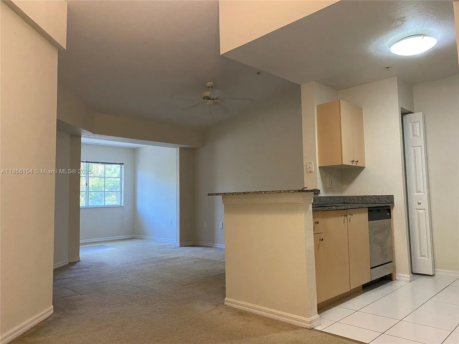 2544 Centergate Dr 305, Miramar, Florida 33025, Miramar, Florida 33025, 1 Bedroom Bedrooms, ,1 BathroomBathrooms,Residential Lease,For Rent,2544 Centergate Dr 305, Miramar, Florida 33025,A11856154