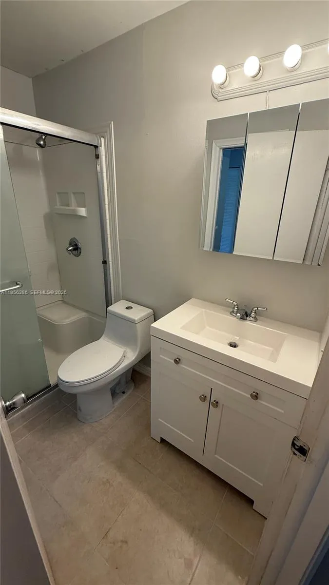 3200 Nw 5th Ter 13, Pompano Beach, Florida 33064, Pompano Beach, Florida 33064, 2 Bedrooms Bedrooms, ,1 BathroomBathrooms,Residential Lease,For Rent,3200 Nw 5th Ter 13, Pompano Beach, Florida 33064,A11856286