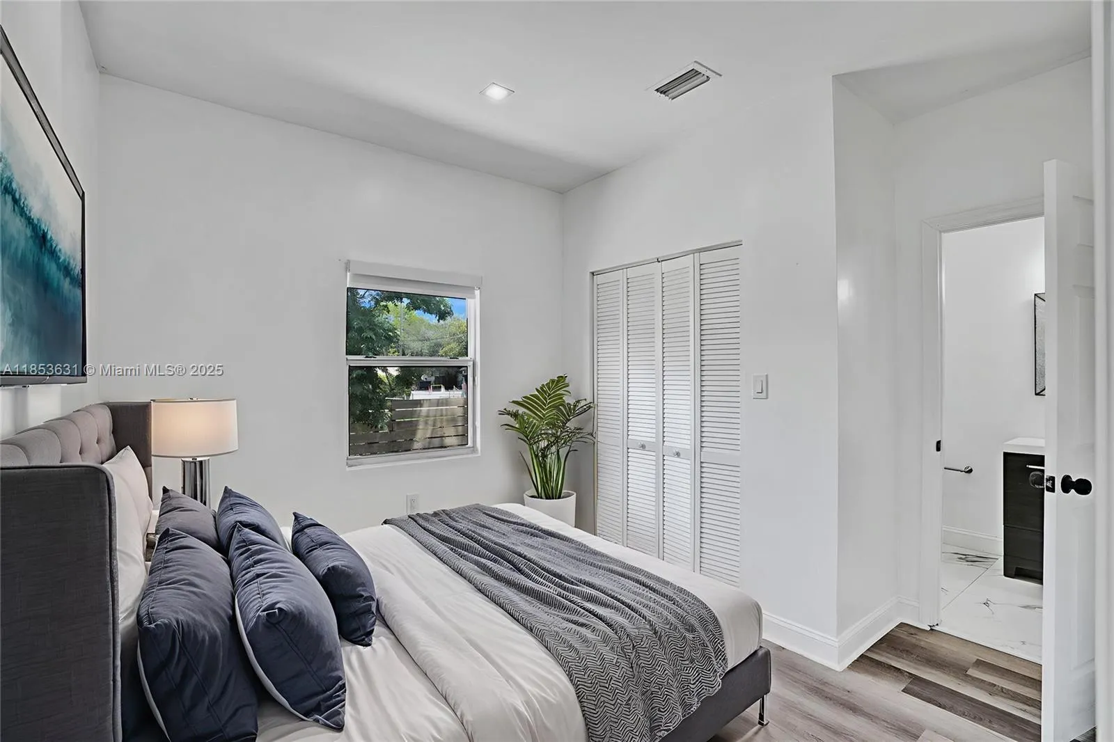 2135 Sw 4th Street, Miami, Florida 33135, Miami, Florida 33135, ,Residential Income,For Sale,2135 Sw 4th Street, Miami, Florida 33135,A11853631