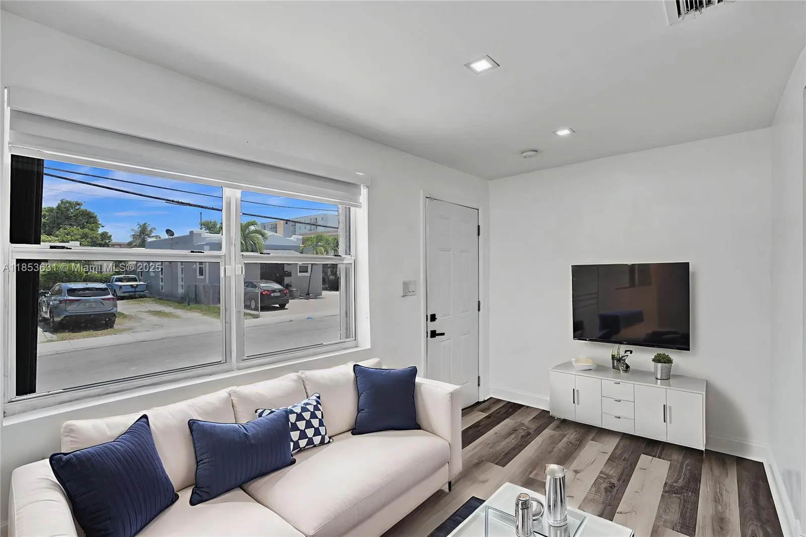 2135 Sw 4th Street, Miami, Florida 33135, Miami, Florida 33135, ,Residential Income,For Sale,2135 Sw 4th Street, Miami, Florida 33135,A11853631