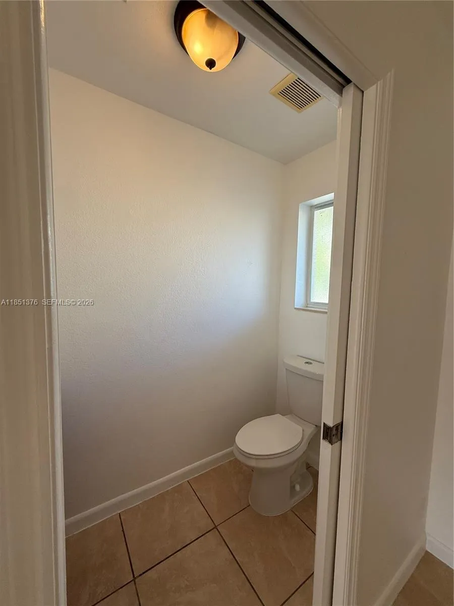 1540 Nw 45th St 1-4, Deerfield Beach, Florida 3306, Deerfield Beach, Florida 33064, 3 Bedrooms Bedrooms, ,2 BathroomsBathrooms,Residential Lease,For Rent,1540 Nw 45th St 1-4, Deerfield Beach, Florida 3306,A11851376